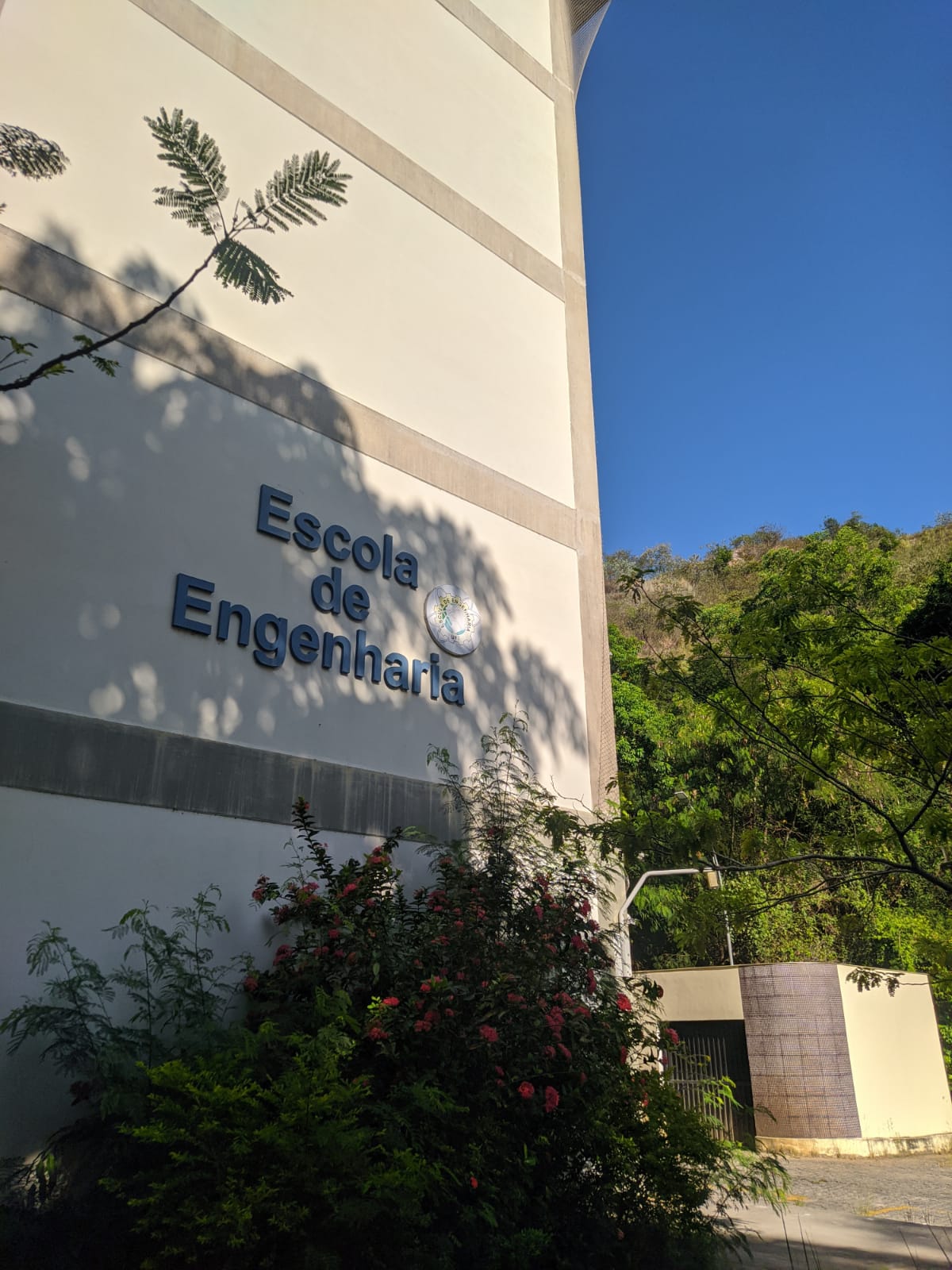 UFF - Escola de Engenharia