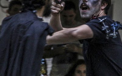 Battlefield ou a conversa-dança em volta do fogo: o –teatro de menos– de Peter Brook (2017)